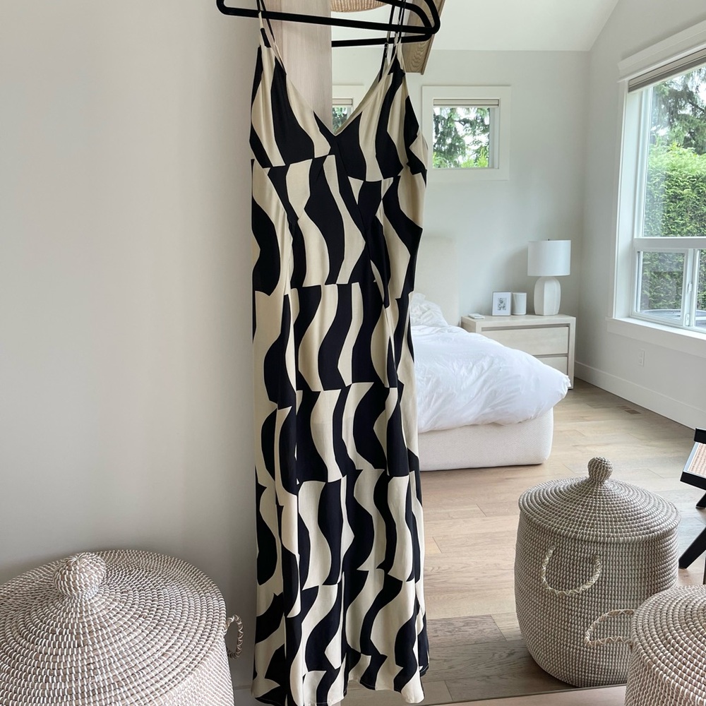 Brand new Zulu and Zephyr dress